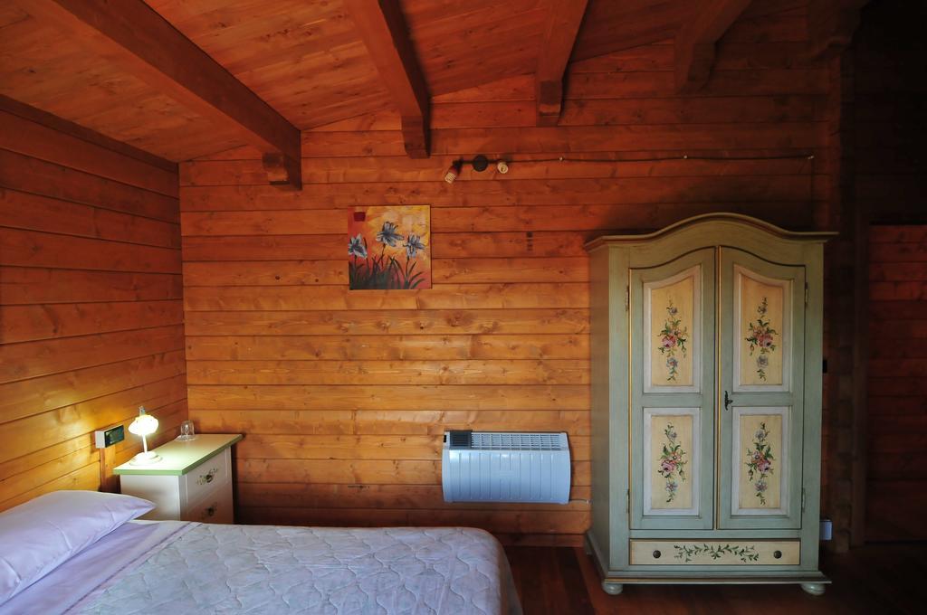 Chalet Dei Parchi Saracinesco Room photo