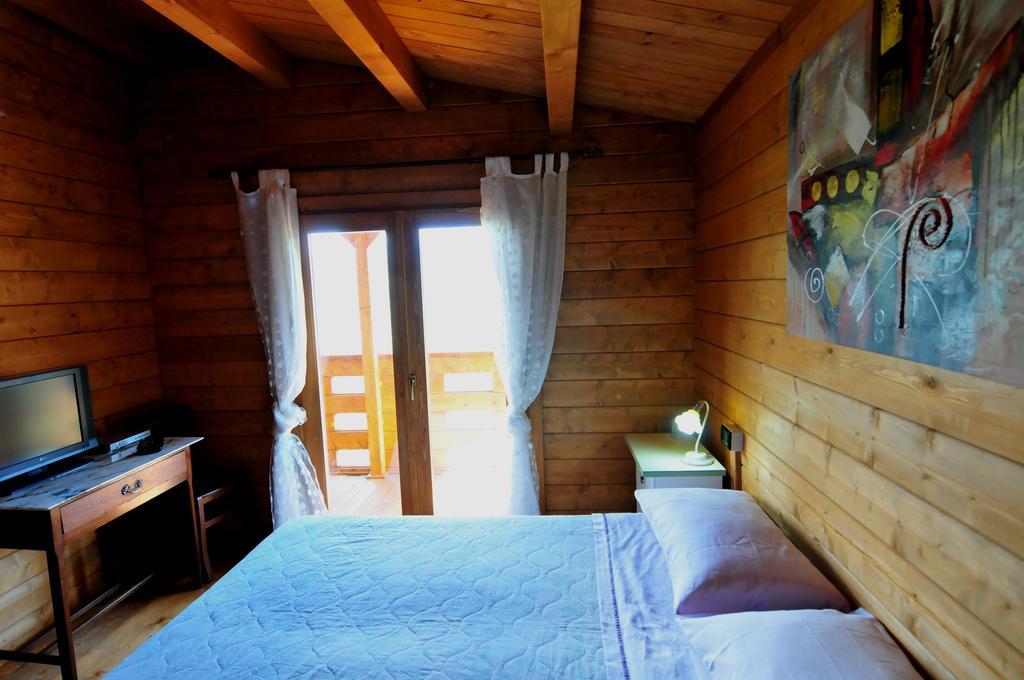 Chalet Dei Parchi Saracinesco Room photo