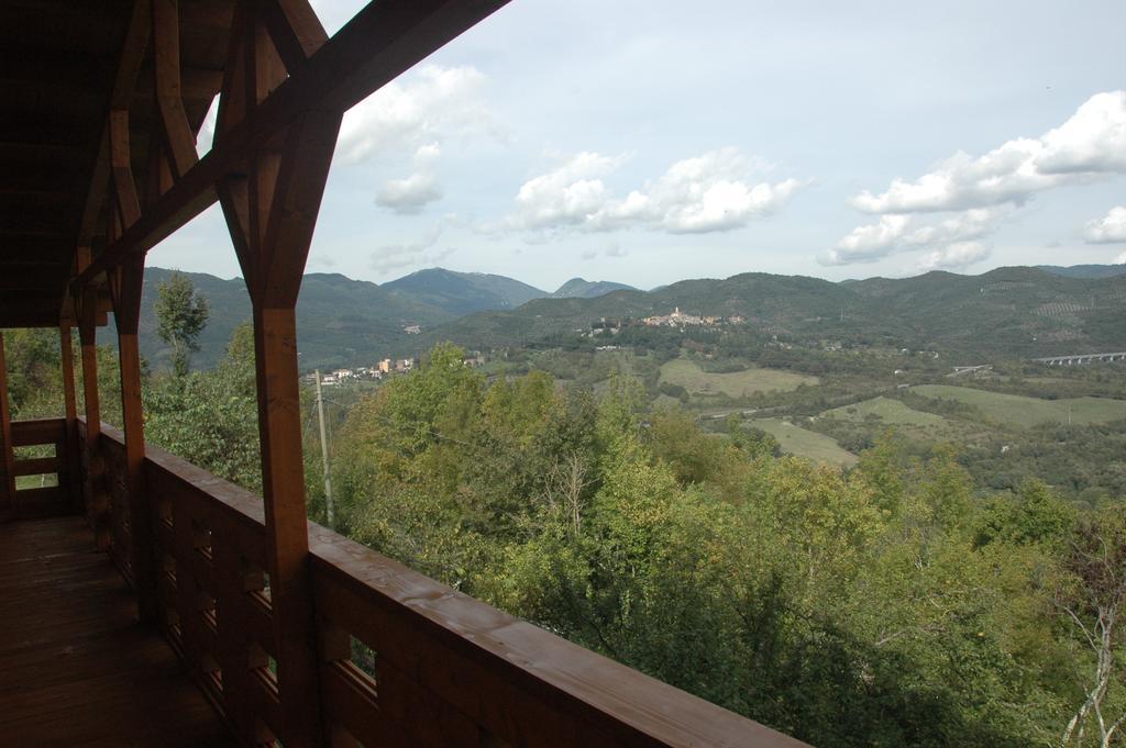 Chalet Dei Parchi Saracinesco Exterior photo